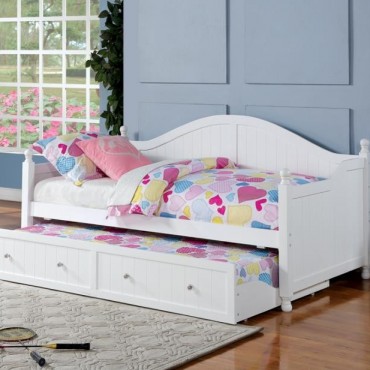 Julie Ann Wood Twin Daybed... 2