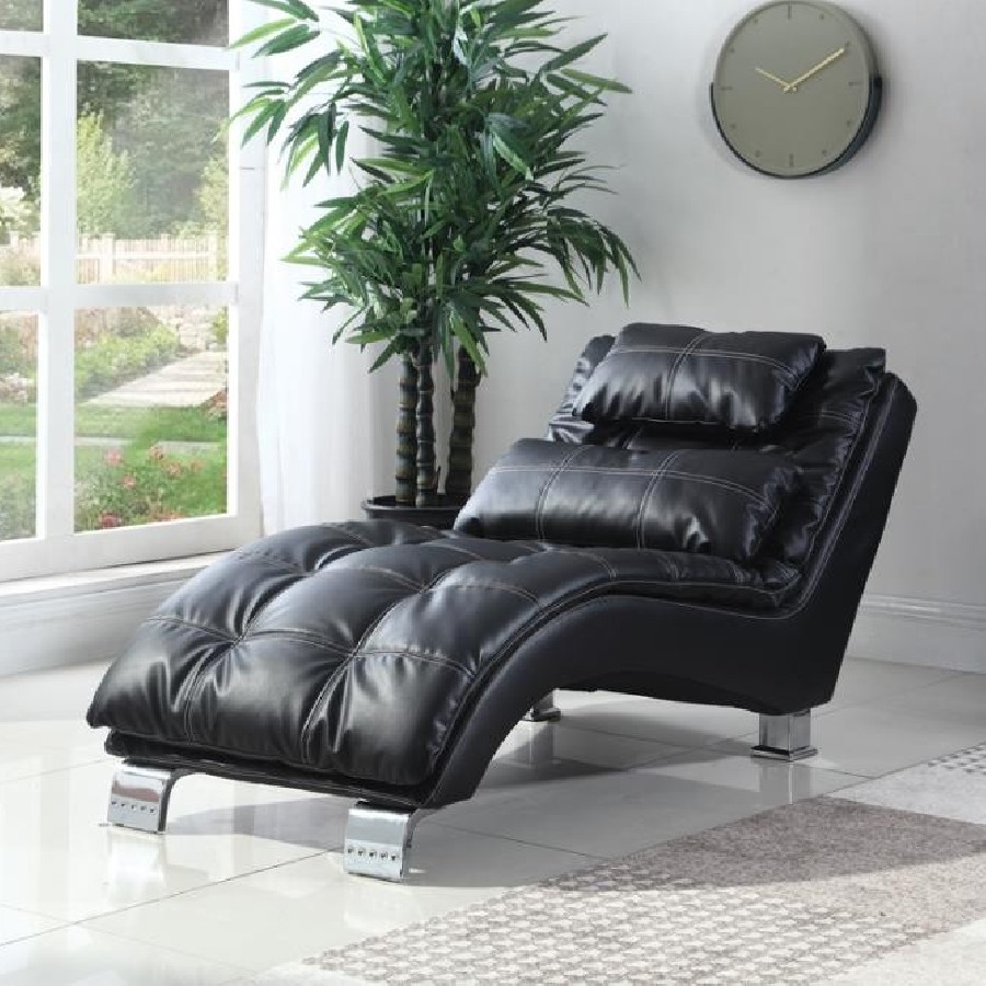 Dilleston Upholstered Chaise Black